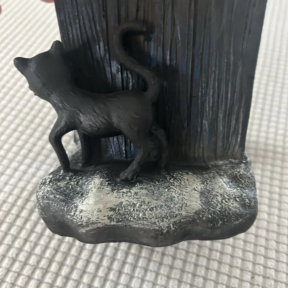 Gothic Dracula Vampire Bookend Doorstop 9” Resin Figure Halloween Decor